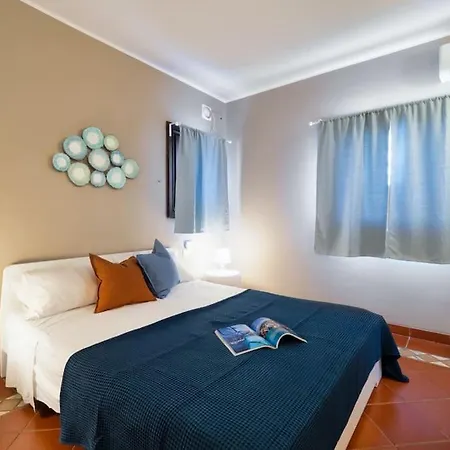 Spiagge Private E Giardino * 포르투 세르보