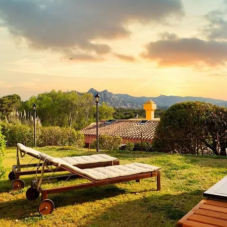 Spiagge Private E Giardino Casa vacanze Porto Cervo