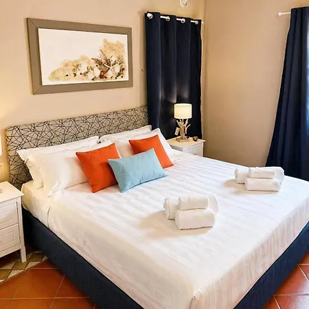 Spiagge Private E Giardino Feriehus Porto Cervo